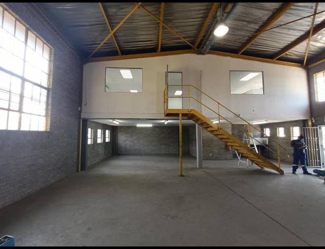 INDUSTRIAL PROPERTY TO RENT IN KYA SANDS